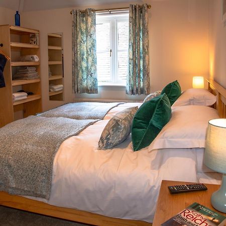 The Blue Bell Hotel Midhurst Quarto foto