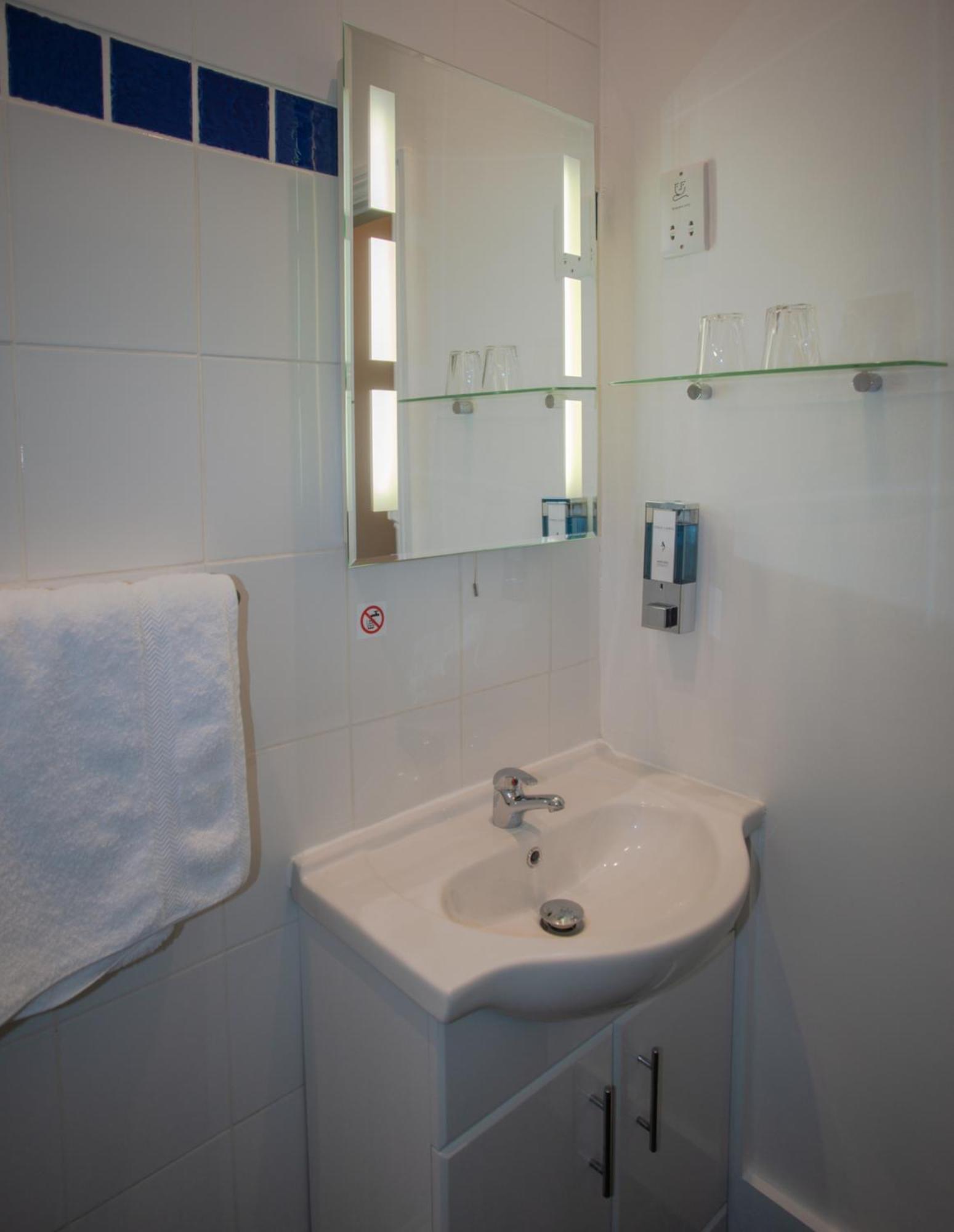 The Blue Bell Hotel Midhurst Quarto foto